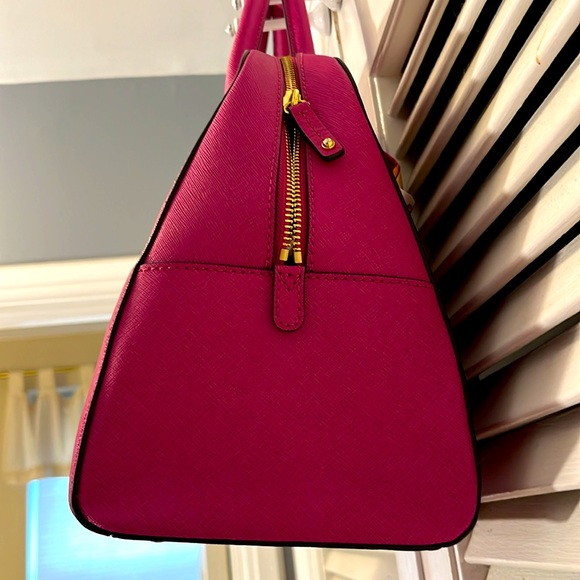 Michael Kors Fuscia / Satchel w/ Twillie, Crossbody Strap & Dustbag. - Picture 6 of 12